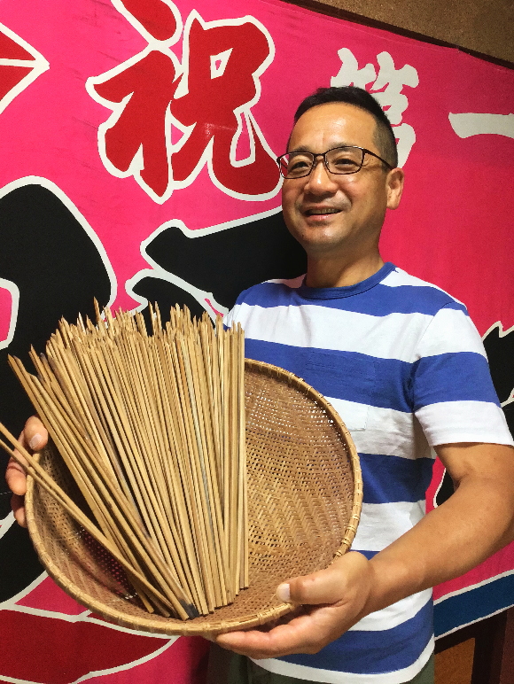 店主 東寿朗